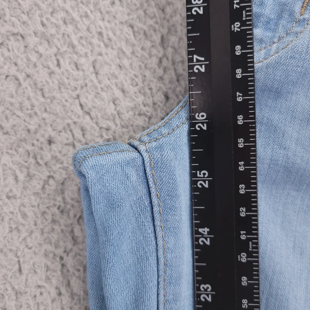LEVIS Jeans Size 30 Boyfriend Mid Rise Light Wash Stretch Denim 31x26